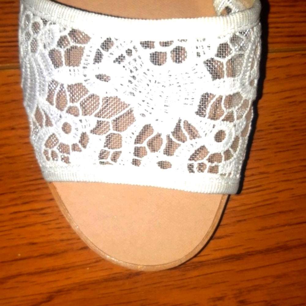 (7)🌷George🌷Lacey Crotchet White Slide On Sandals - Picture 7 of 9